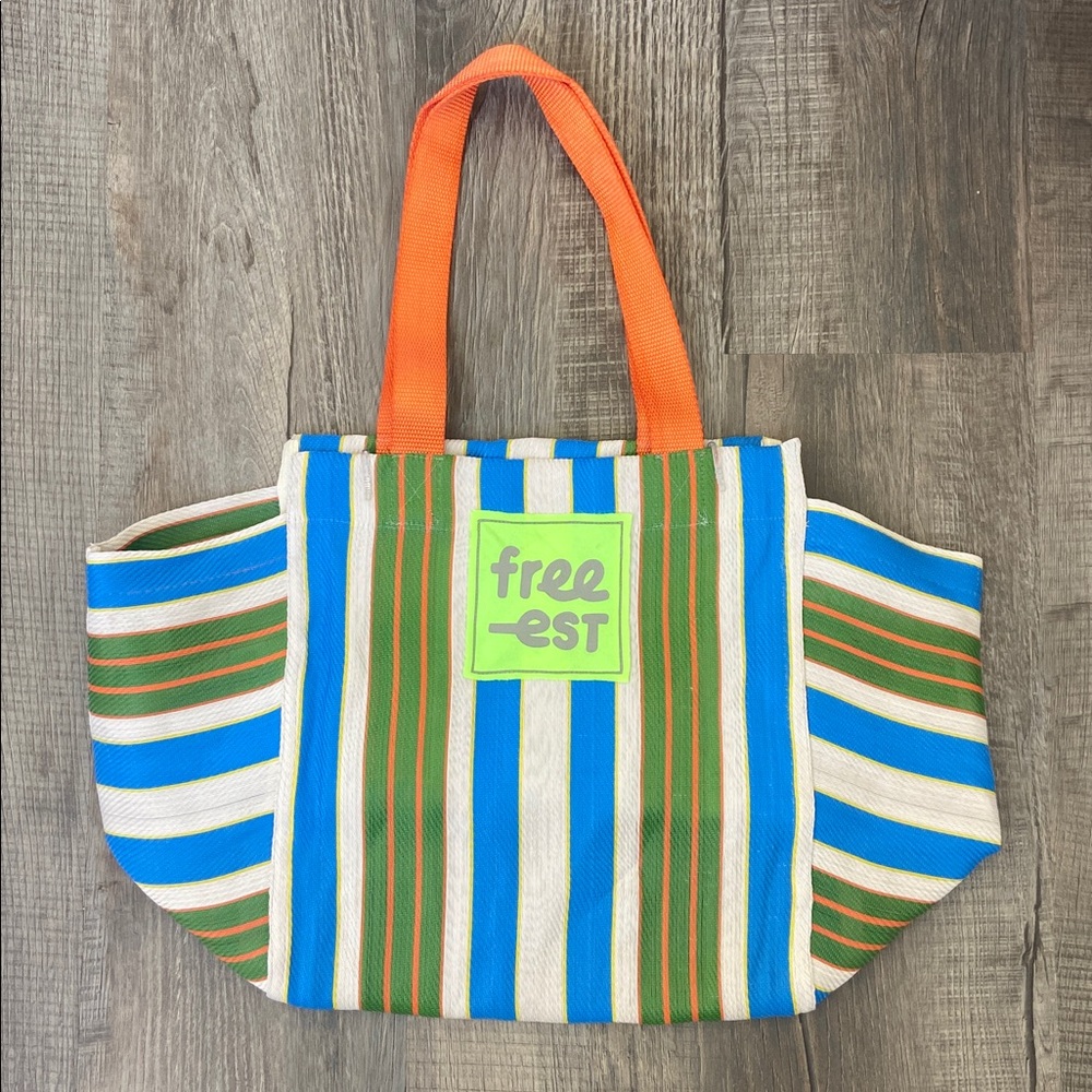 free-est by Free People Poly Mesh Lawn Chair Tote! 12” x 12” + 8” Side Depth NEW